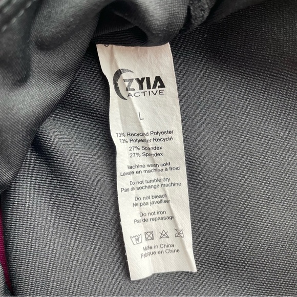 ZYIA Strappy Sports Bra Magenta with Black Lining Size L Feminine Active - Picture 4 of 5